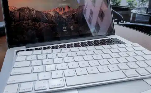 Apple keyboard on MacBook Pro